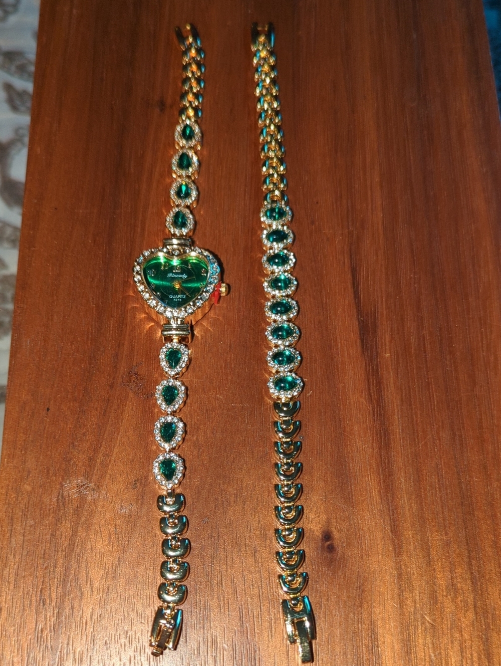 Emerald Heart Watch And Bracelet Set.